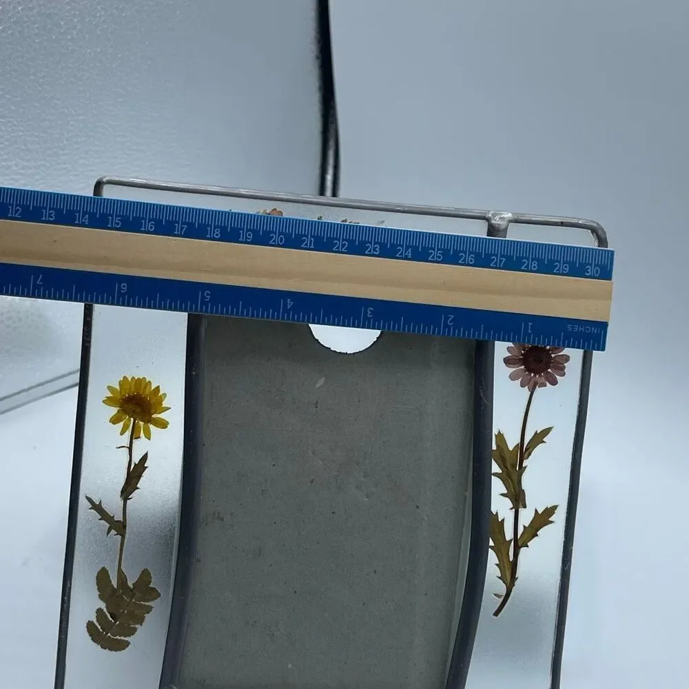 Vintage Worldmarket dried flower leaded rectangular picture frame